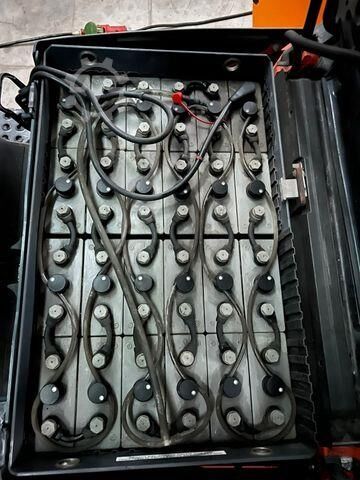 Forklift Toyota 8FBET15 / Triplex: 4.30m / nur 1.187h! / SS