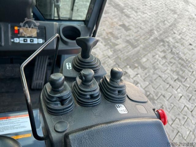 Forklift Toyota 8FBET15 / Triplex: 4.30m / nur 1.187h! / SS