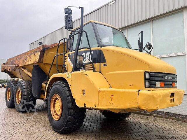 Dumper CAT 725