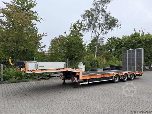 Naczepa niskopodwoziowa Humbaur HTS30  3 Achs Satteltieflader, neuwertig