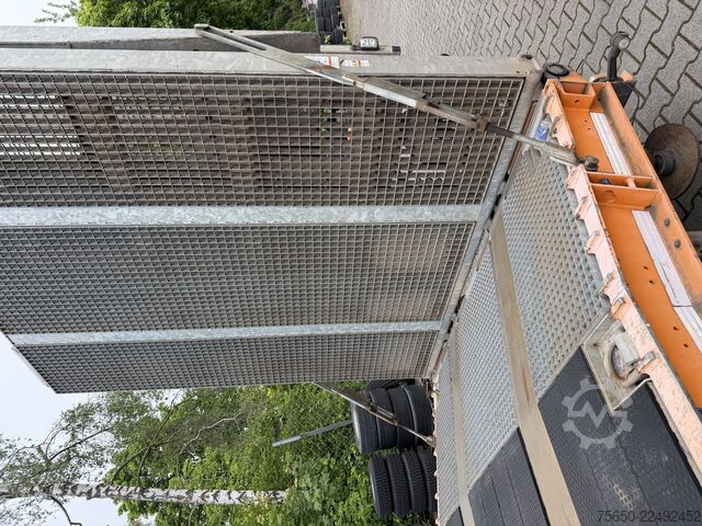 Naczepa niskopodwoziowa Humbaur HTS30  3 Achs Satteltieflader, neuwertig