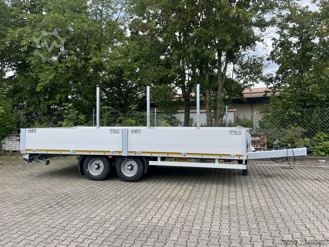 Otwarta przyczepa Möslein THT 11- G 6,2  Tandem Pritsche- Tieflader mit Rungentaschen