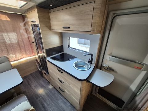 Rulotă Weinsberg CaraOne 480 QDK Edition [HOT] Edition Hot*1500kg*