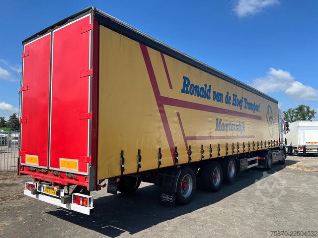 Przesuwne plandeki Van Hool SCHUIFZEIL 3 ASSEN kooiaap aansluiting