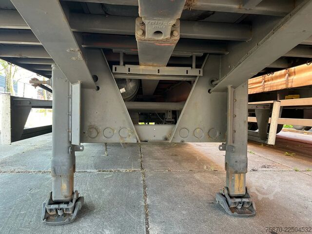 Schuifzeilen Van Hool SCHUIFZEIL 3 ASSEN kooiaap aansluiting