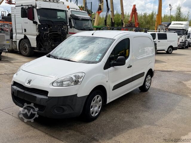 Furgon blaszak Peugeot Partner 1.6 55kw EURO5