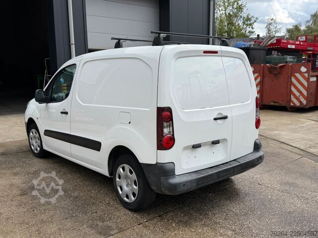 Furgon blaszak Peugeot Partner 1.6 55kw EURO5