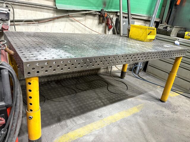 Lochschweißtisch Perforated Welding Table 