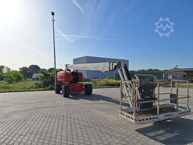 Teleskopska platforma JLG 860SJ