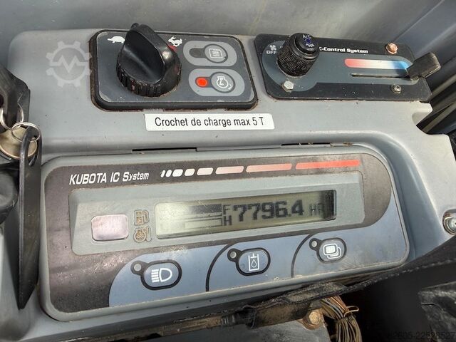 Midi gravemaskine Kubota KX 080-3