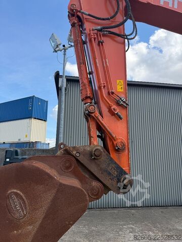 Bæltegraver Hitachi ZX 210 LC-6