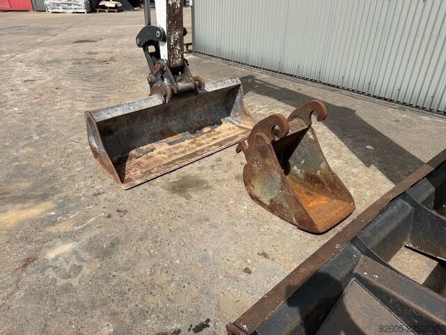 Minigraver Bobcat E50