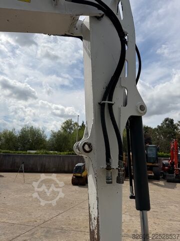 Minigraver Bobcat E50
