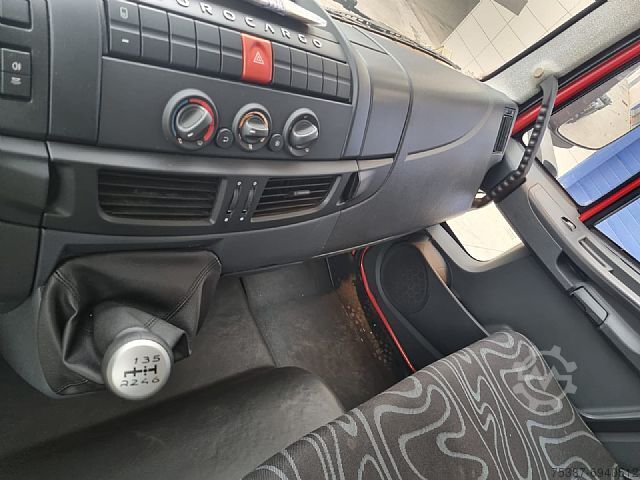 Volquetes descarga por rodadura Iveco 80E18