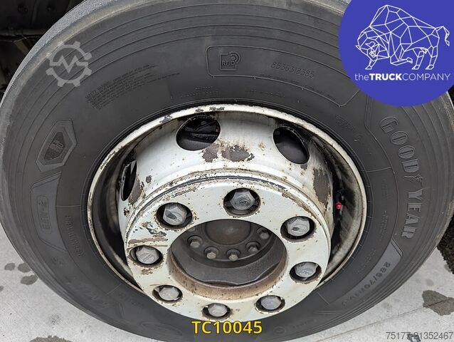 Bőrönd DAF LF Euro6 280