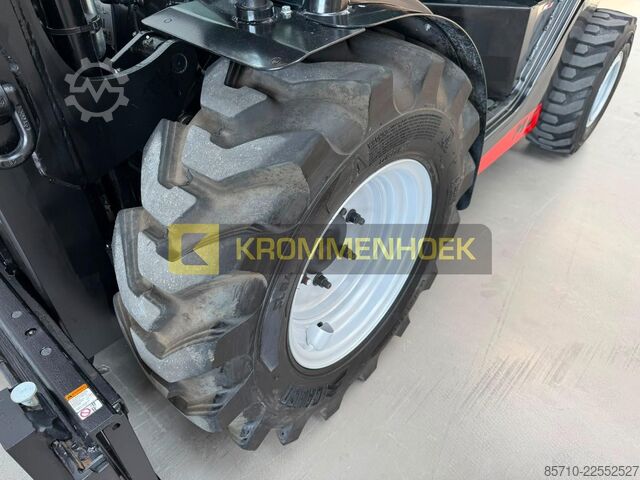 Terenski viljuškar Manitou MC 25-4 D K ST5