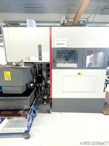 Bewerkingscenter - Universeel QUASER UX 300/15C