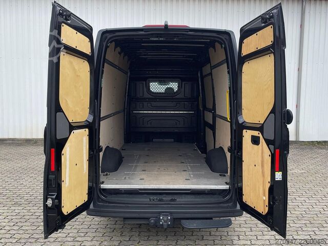 Magas tetős furgon VW Crafter 35 L3H3 4M LED AHK äden