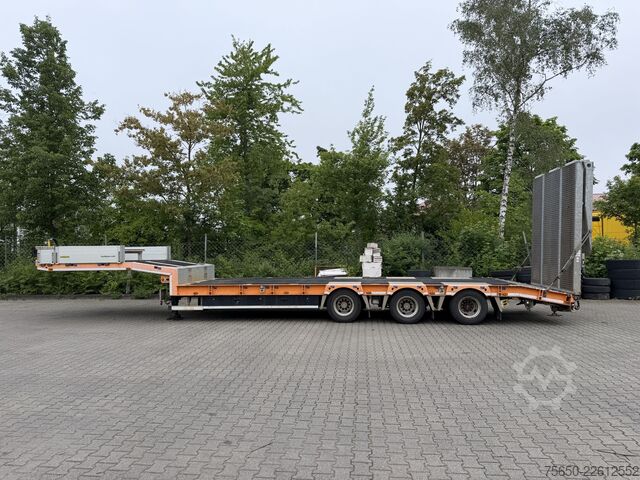Semirremolque de plataforma baja Humbaur HTS30  3 Achs Satteltieflader, neuwertig