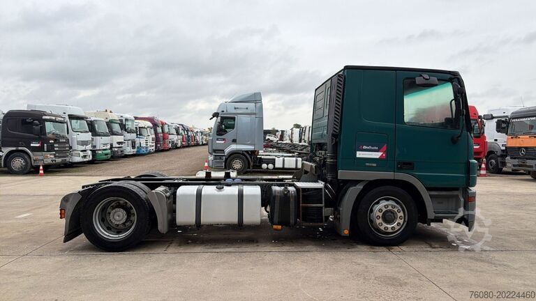 Chassis cabine Mercedes-Benz Actros 1841 (EPS / 3 PEDALS / RETARDER / V6)