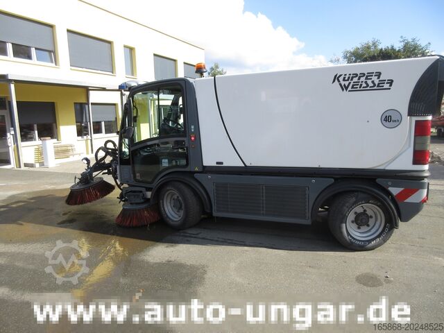 Čistač Boschung S3 Kehrmaschine urban sweeper Wildkraut