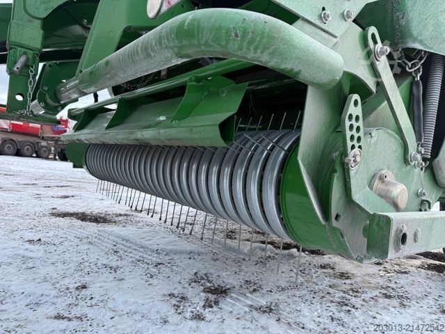 Maszyna rolnicza John Deere V451 G Rundballenpresse - NEU