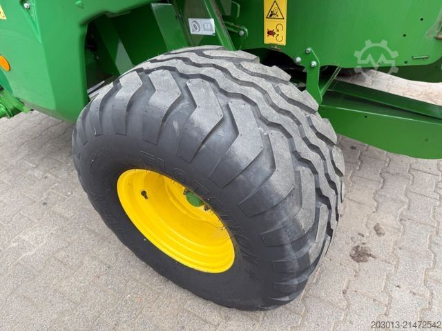 Maszyna rolnicza John Deere V451 G Rundballenpresse - NEU