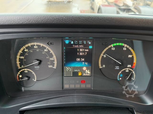 Samochód z pompą do betonu MERCEDES-BENZ Arocs 4146 8x4 PUMI SERMAC 4Z28