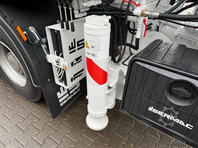 Samochód z pompą do betonu MERCEDES-BENZ Arocs 4146 8x4 PUMI SERMAC 4Z28