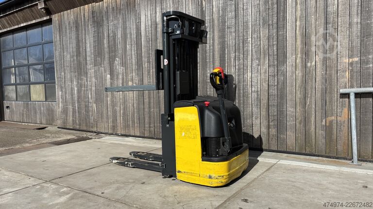 Doppelstockstapler mit Initialhub Komatsu CNI 14
