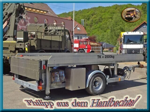 Sonstige Other Mobile Anpassrampe GALAG 2,5T Verladerampe Armee