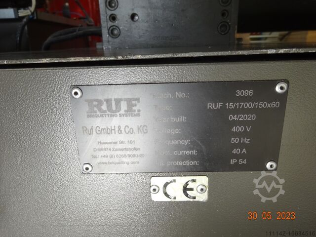 Πρέσα για μπρικέτες RUF 15/1700/150x60