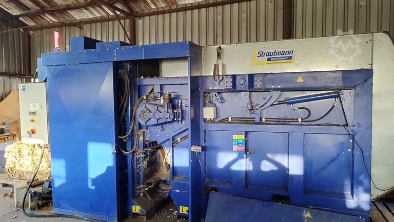 Enfardadeira Strautmann Bale Trainer