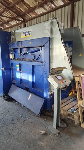 Enfardadeira Strautmann Bale Trainer