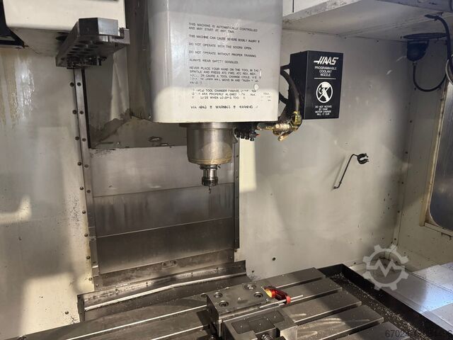 κάθετο κέντρο κατεργασίας HAAS VF4-DHE