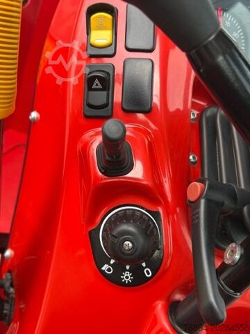 Tractor  ANTONIO CARRARO SRX 5800 TORA REDCAB, YANMAR RADIO KLIMA REVGUIDE