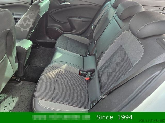 Minibus OPEL Astra K Sports Tourer Edition 1,5CDTi Start/Stop