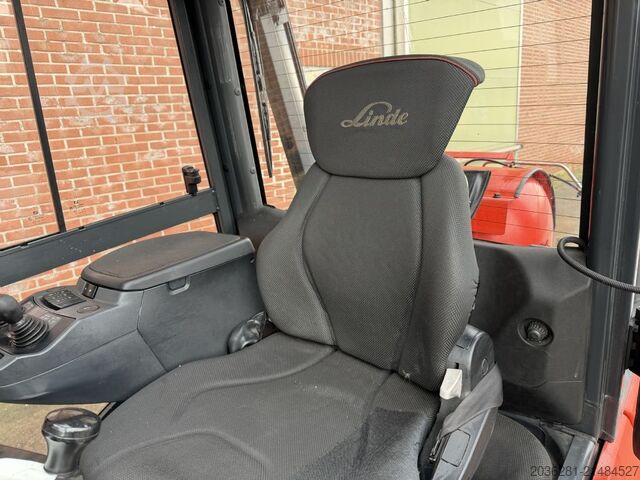 LPG-vorkheftruck Linde H35T-01