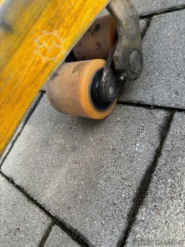 Elektrische palletwagens Jungheinrich EJE 220 (Gabellänge 1800 mm!!!)