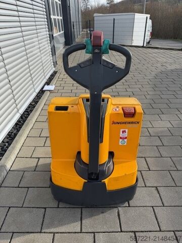 Transpaletas eléctricas Jungheinrich EJE 220 (Gabellänge 1800 mm!!!)
