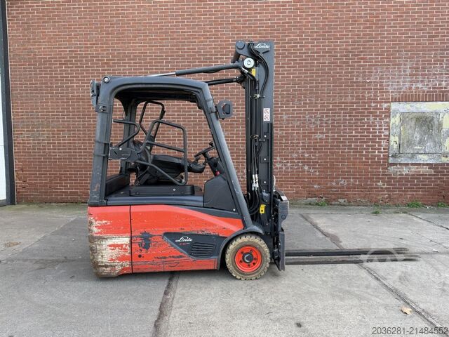 Elektrische vorkheftruck 3 wielen Linde E16-02