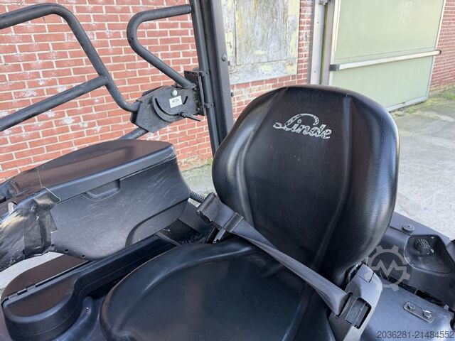 Elektrische vorkheftruck 3 wielen Linde E16-02