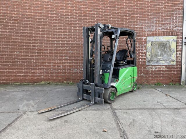 Elektrische vorkheftruck met 4 wielen Linde E20PH-01