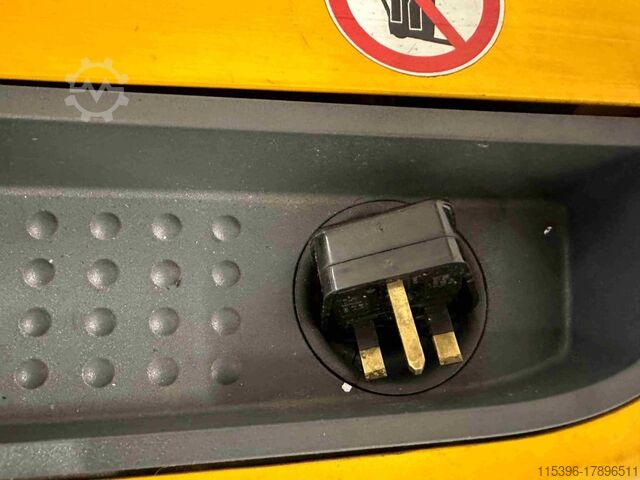 Palle stabler Jungheinrich EJC 216