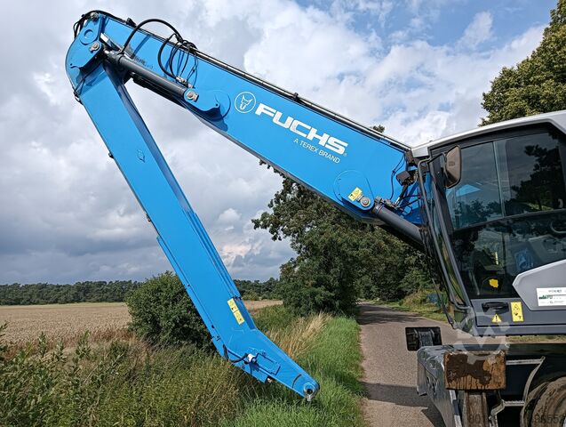 Mobile excavator Fuchs MHL 340 2019