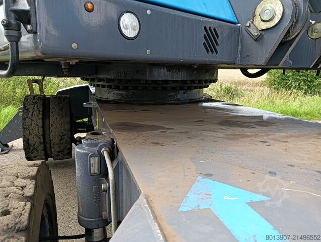 Mobile excavator Fuchs MHL 340 2019