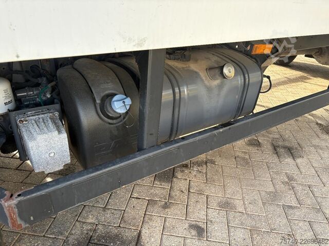Gesloten bak DAF LF 45.160 + euro 5 + lift + 12ton