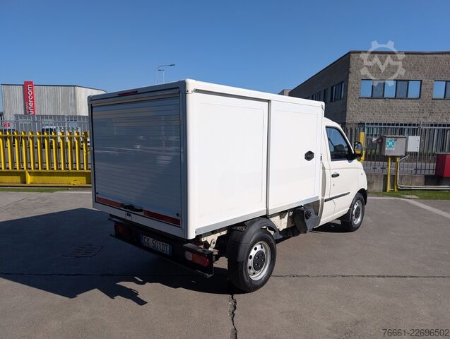 Tipvogn varebil PIAGGIO PORTER NP6  1.5 CHAS 265 LR CNG METANO