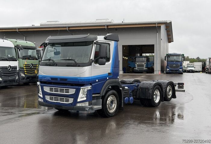 Kamyon şasisi Volvo FM-460 6x2*4 Chassis Retarder AHK / Swiss-Vehicle