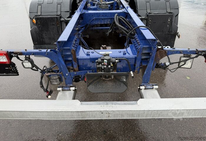 Kamyon şasisi Volvo FM-460 6x2*4 Chassis Retarder AHK / Swiss-Vehicle